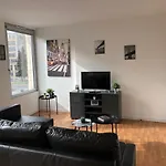 Hyper Centre - Wifi Fibre Gratuit - Jergweloh - Le New Yorkais